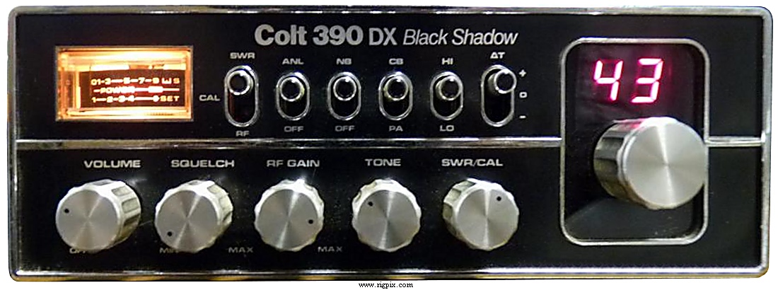 A picture of Colt 390 DX ''Black shadow''
