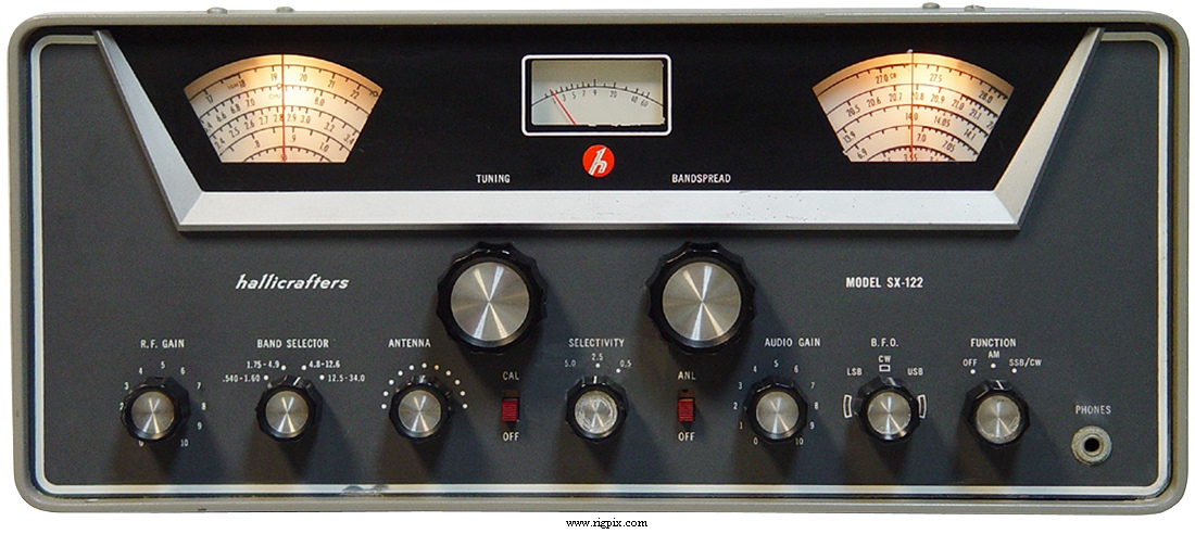 A picture of Hallicrafters SX-122