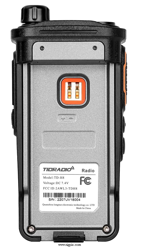 A rear picture of TIDRadio TD-H8 (2nd gen)