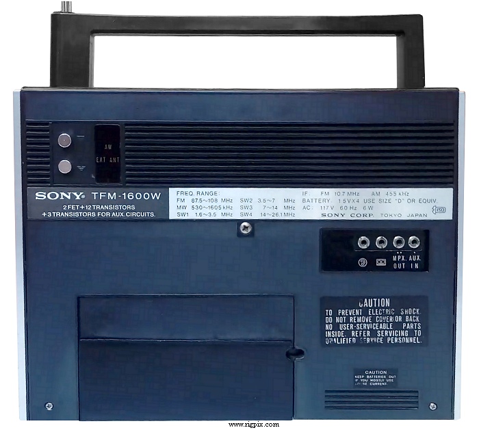 A rear picture of Sony TFM-1600W
