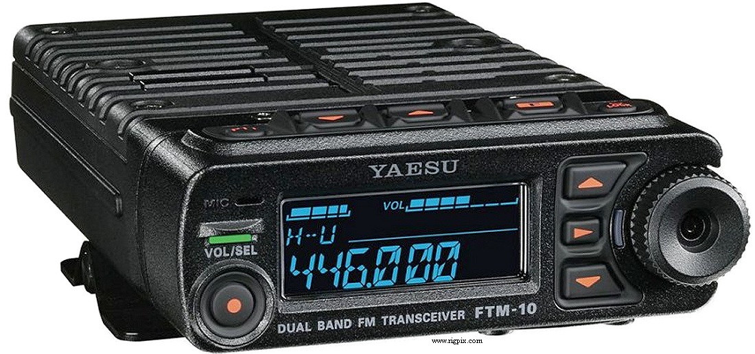 A picture of Yaesu FTM-10R(E)