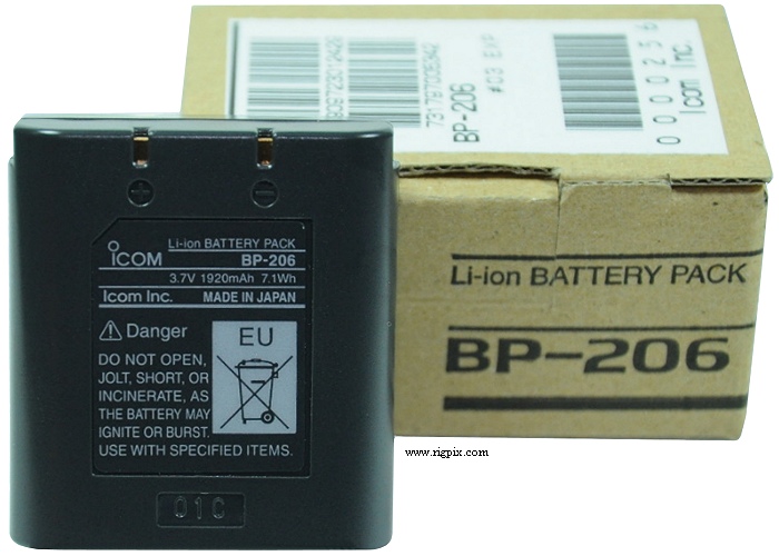 A picture of Icom BP-206