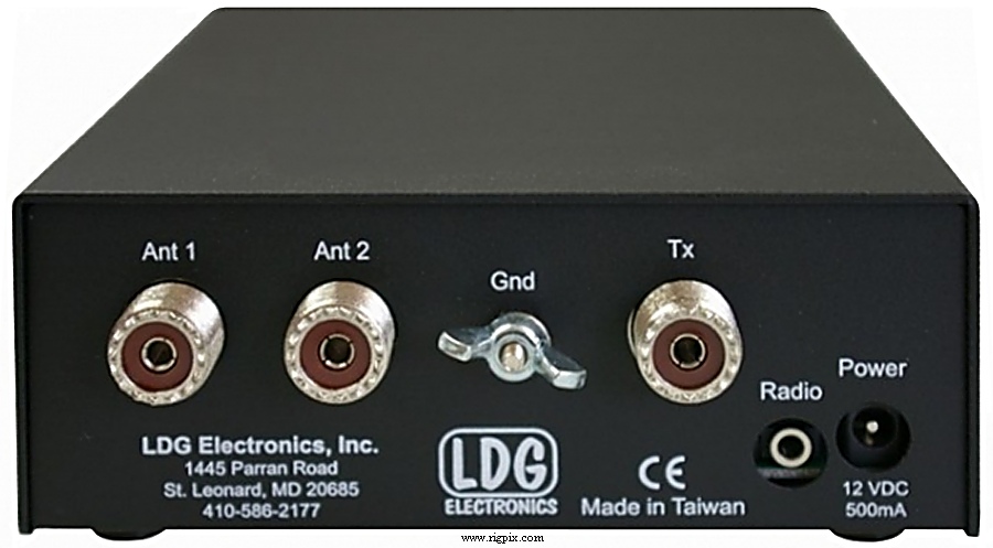 A rear picture of LDG AT-100 Pro II