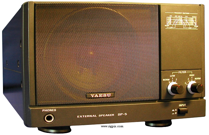 A picture of Yaesu SP-5