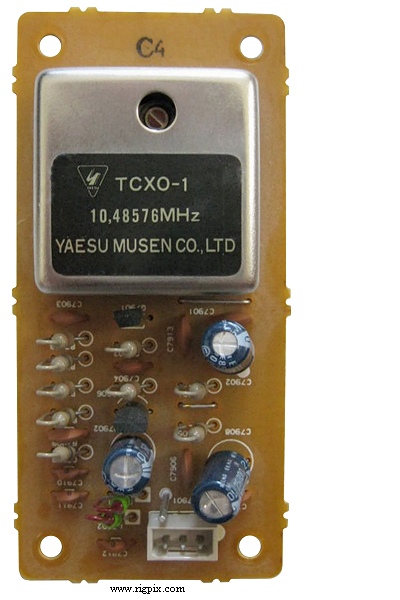 A picture of Yaesu TCXO-1