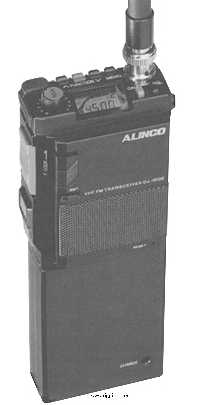 A picture of Alinco DJ-100E