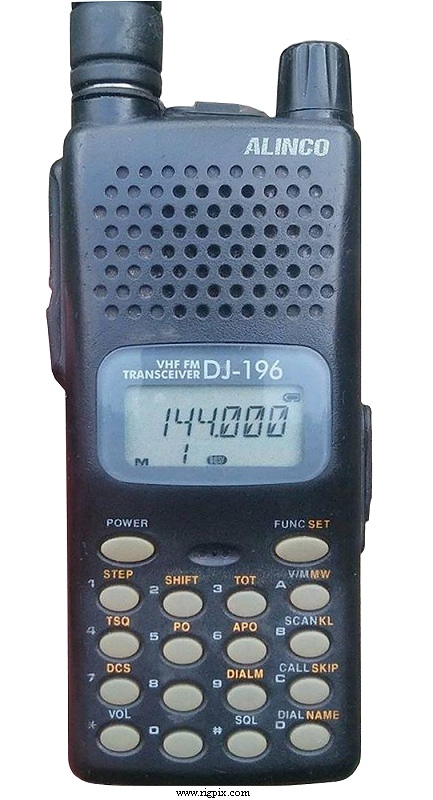 A picture of Alinco DJ-196E