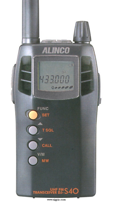 A picture of Alinco DJ-S40E