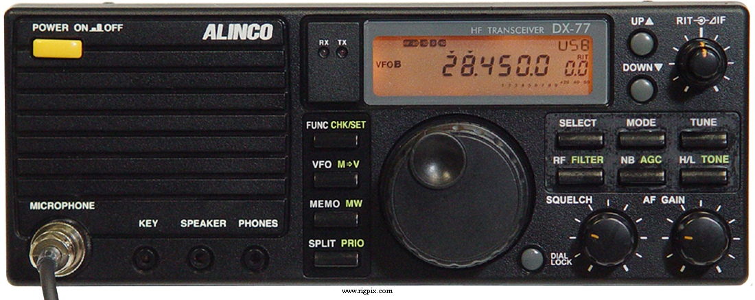 A picture of Alinco DX-77E