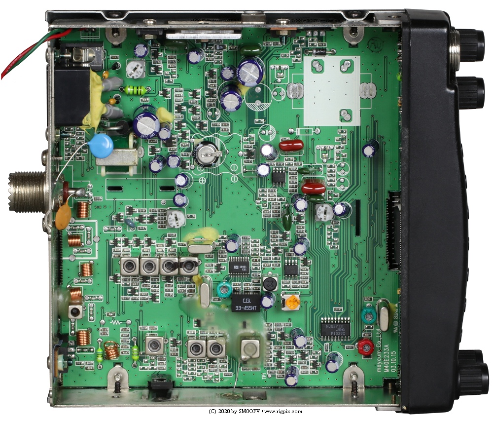 An inside picture of Maycom EM-27