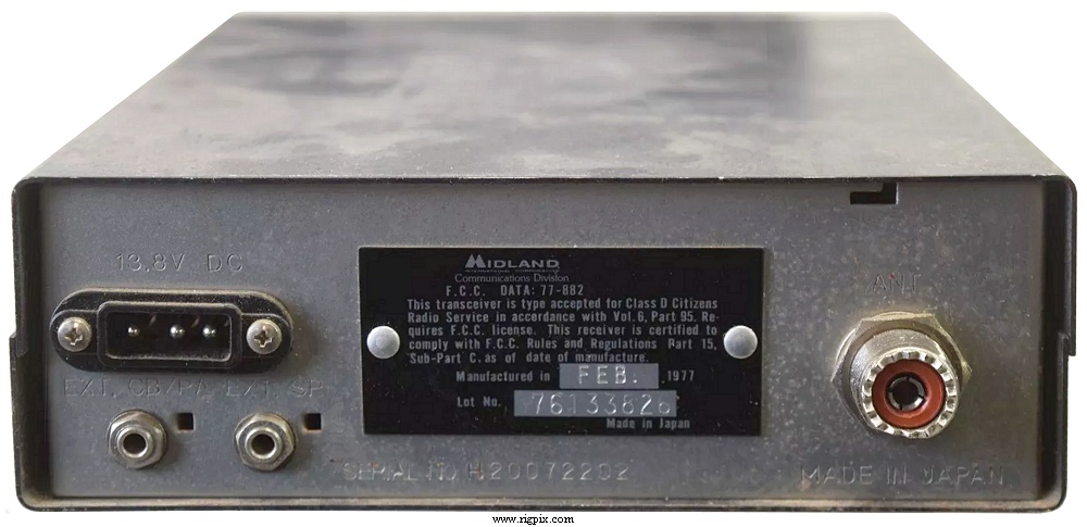 A rear picture of Midland 77-882