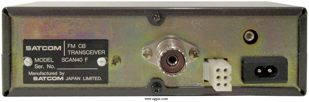 A rear picture of Satcom Scan40 F