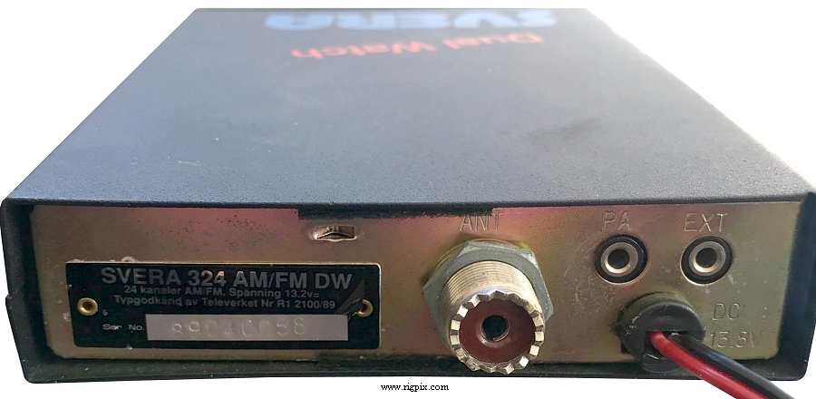 A rear picture of Svera 324 AM/FM DW