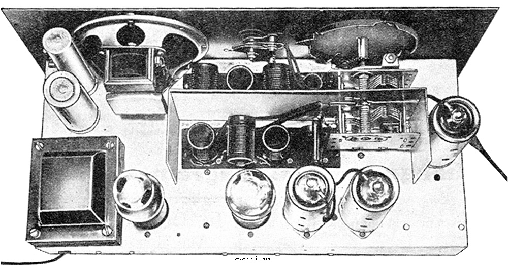 An inside picture of Hallicrafters S-1 ''Skyrider''