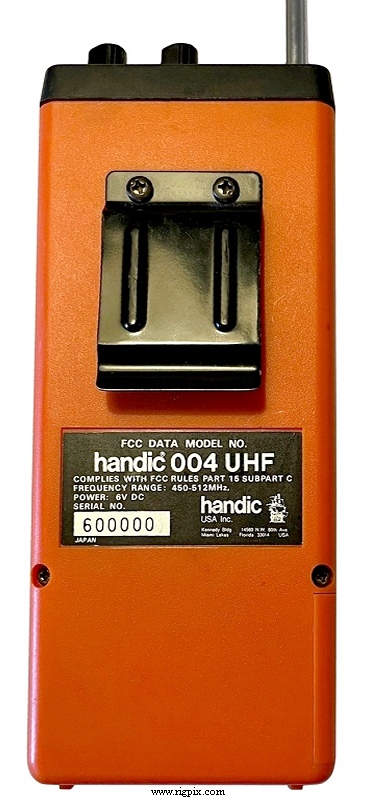 A rear picture of Handic 004 UHF