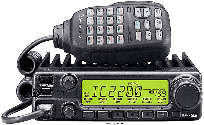 A picture of Icom IC-2200H