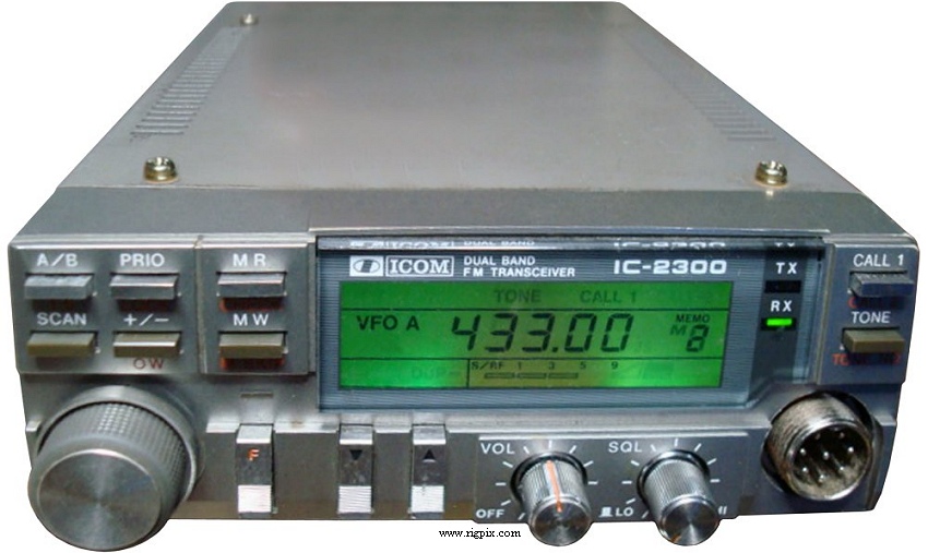 A picture of Icom IC-2300D