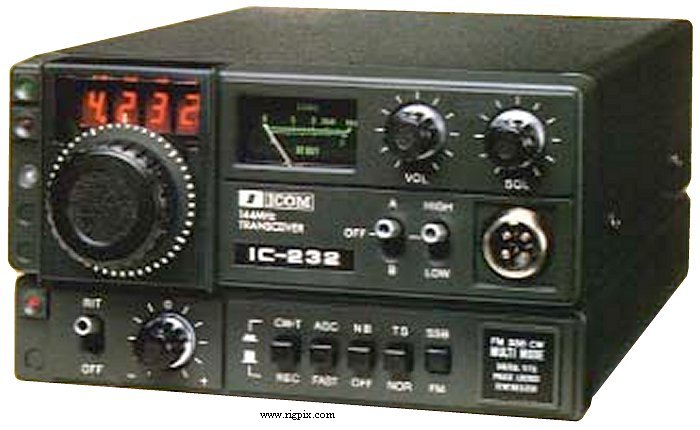 Another picture of Icom IC-232