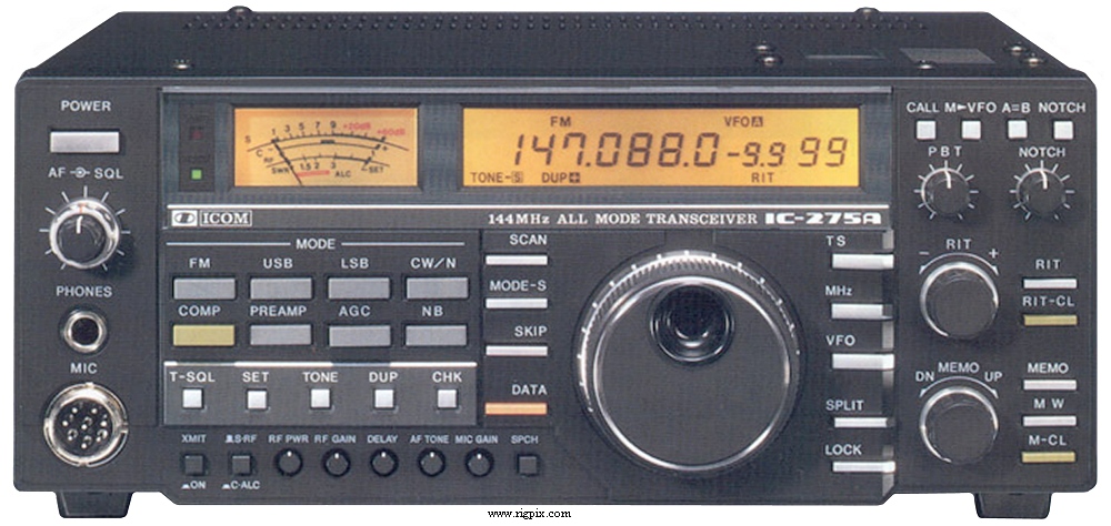 A picture of Icom IC-275E