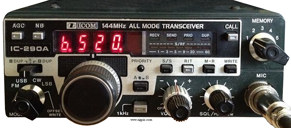 A picture of Icom IC-290A
