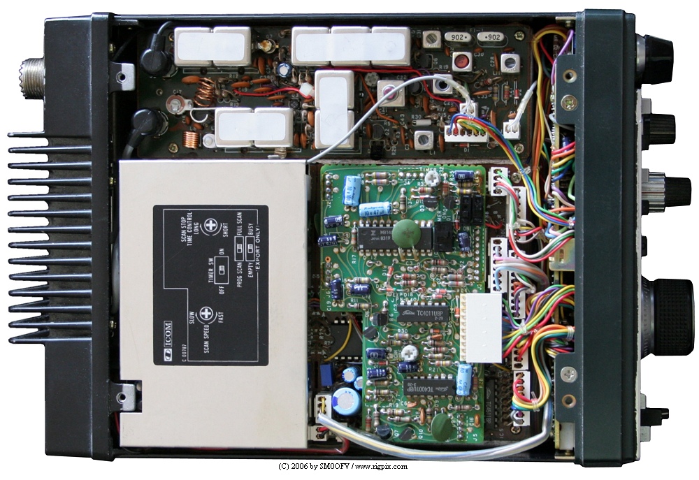 A top inside picture of Icom IC-290D