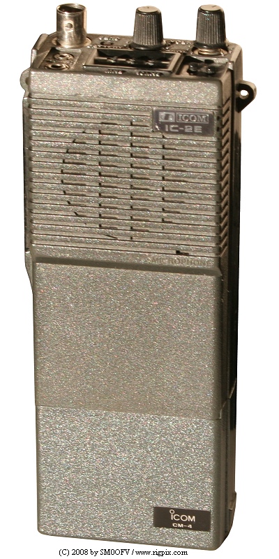 A picture of Icom IC-2E