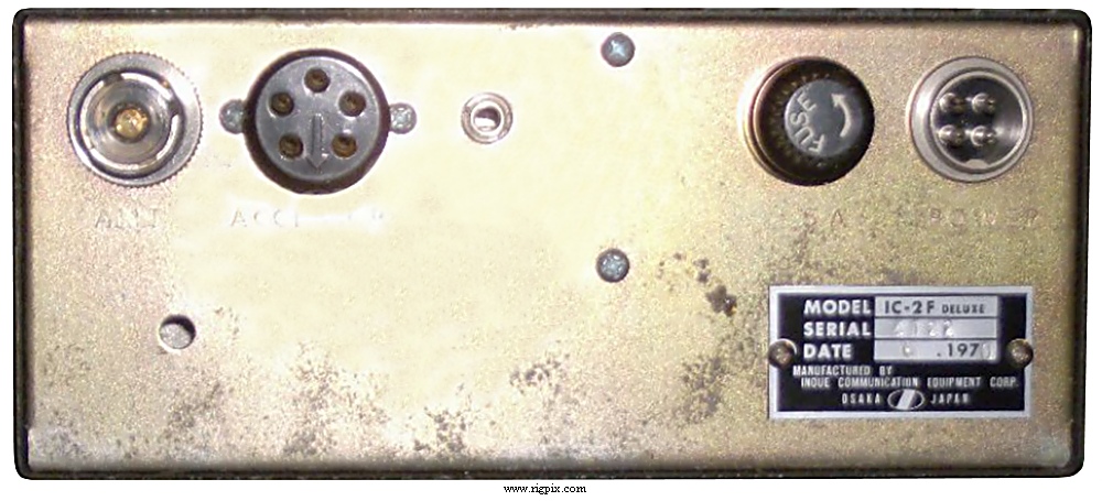 A rear picture of Icom/Inoue IC-2F