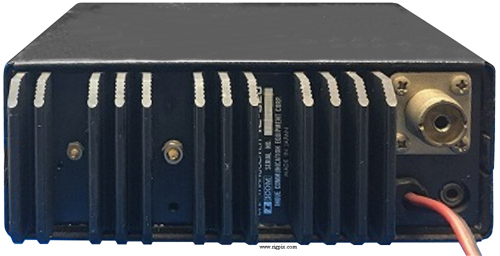 A rear picture of Icom IC-320