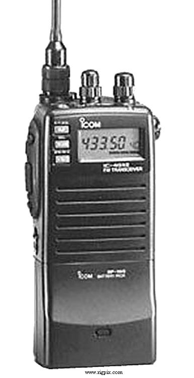 A picture of Icom IC-4GXE