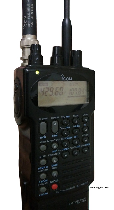 A picture of Icom IC-4SRE