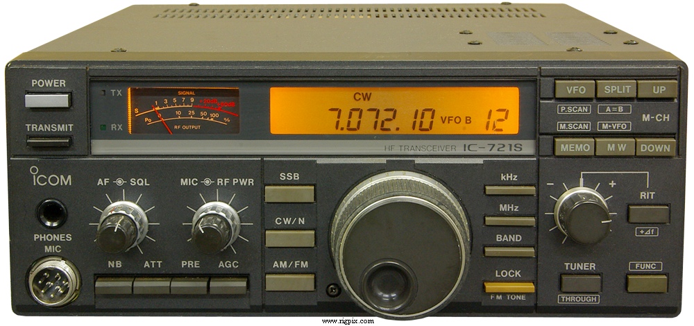 A picture of Icom IC-721S