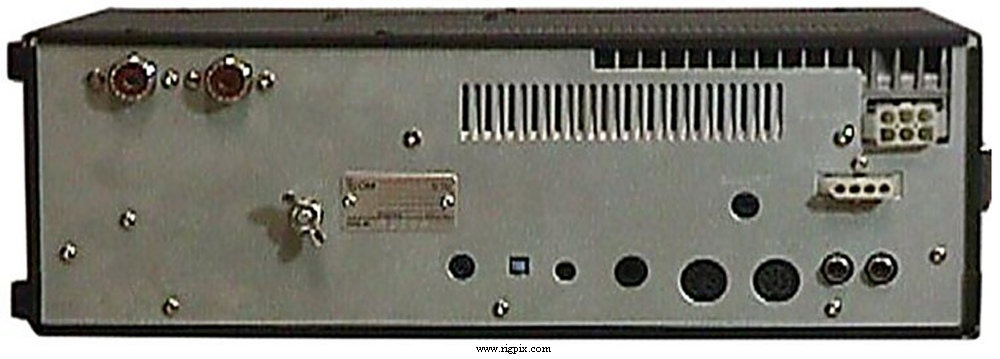 A rear picture of Icom IC-737