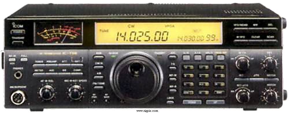 A picture of Icom IC-738