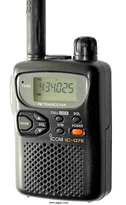 A picture of Icom IC-Q7E