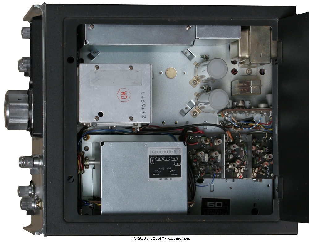 An inside picture of Trio JR-599 Custom Special (Type M)