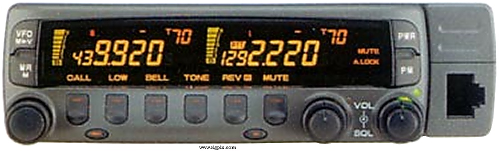 A picture of Kenwood TM-833V