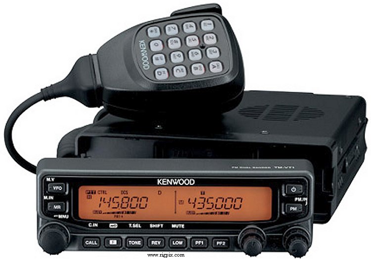 A picture of Kenwood TM-V71E