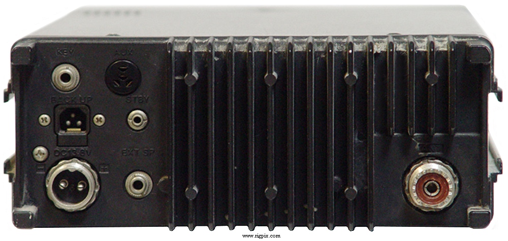 A rear picture of Kenwood/Trio TR-9130