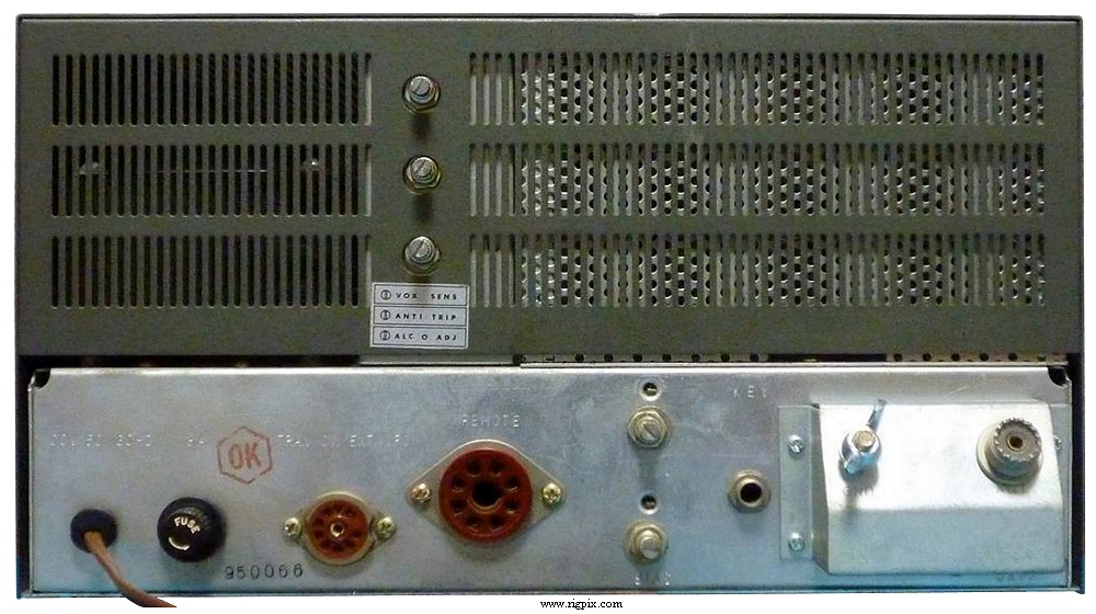 A rear picture of Trio TX-310