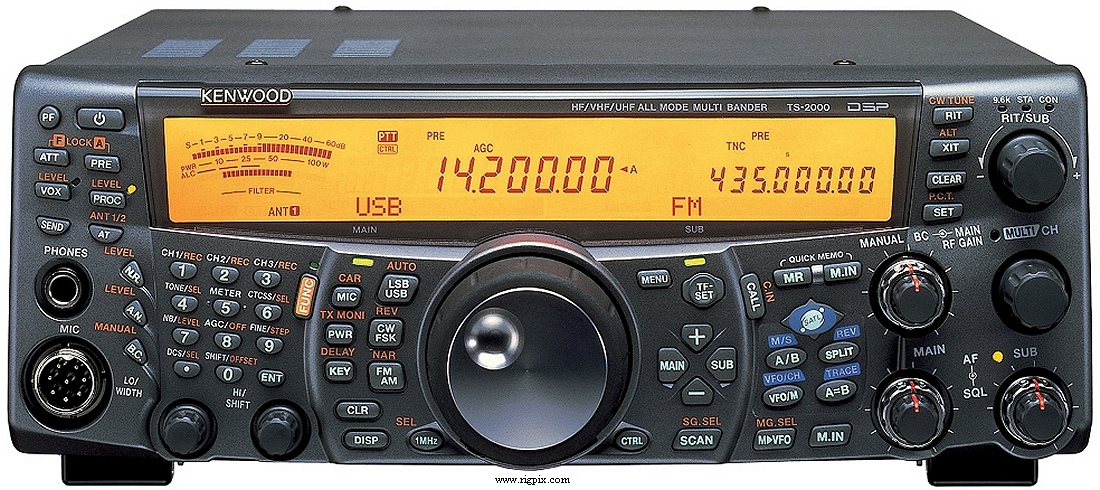 A picture of Kenwood TS-2000