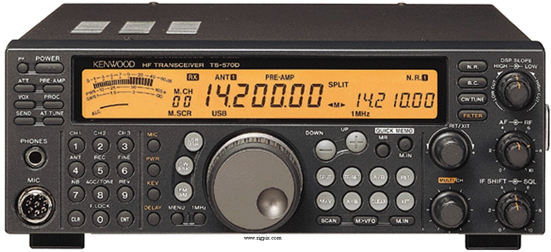 A picture of Kenwood TS-570D(G)