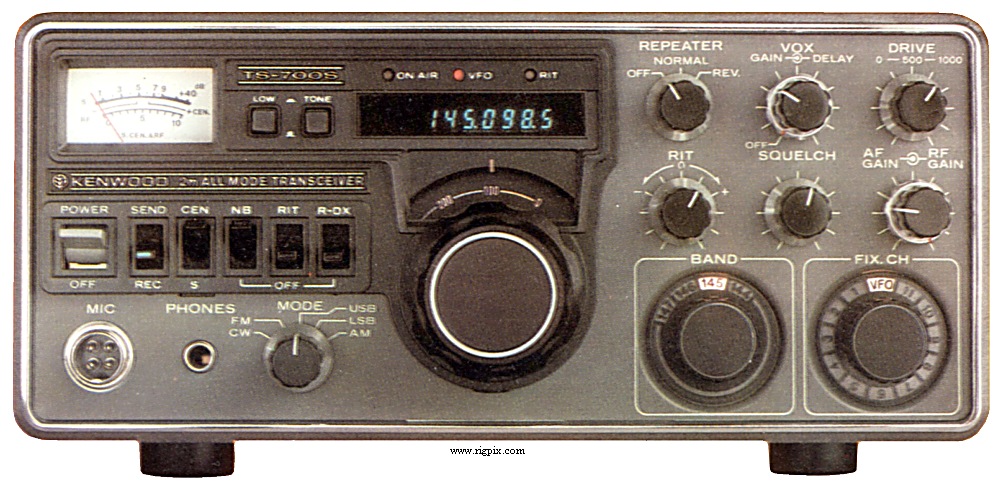 A picture of Kenwood TS-700S