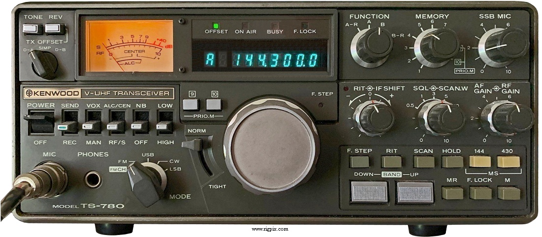 A picture of Kenwood TS-780
