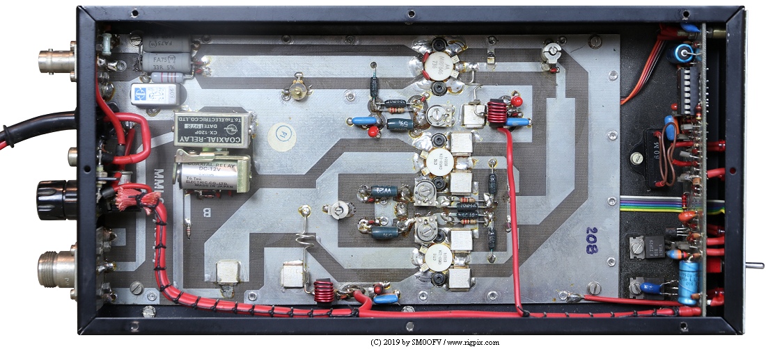 An inside picture of Microwave Modules MML 432/100 (Older version)