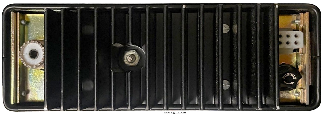 A rear picture of Shipmate RS-8000