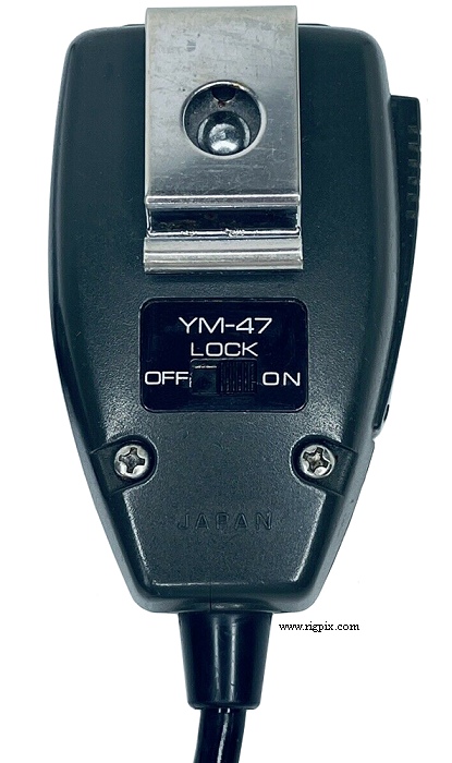 A rear picture of Yaesu YM-47