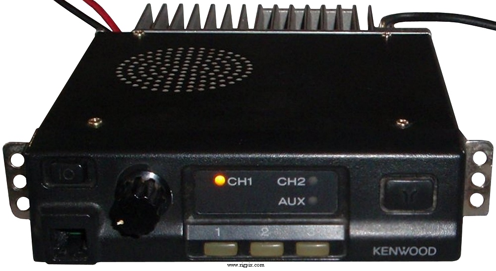 A picture of Kenwood TK-752