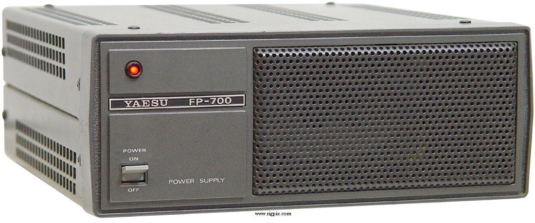 A picture of Yaesu FP-700