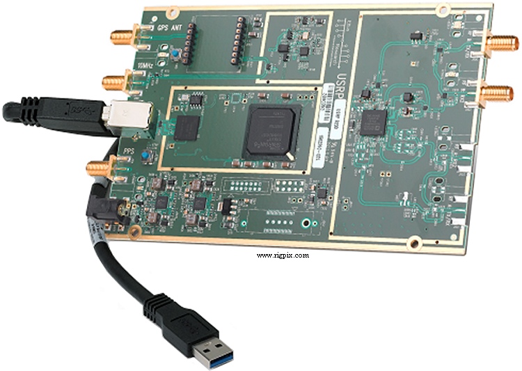 A picture of Ettus USRP B200