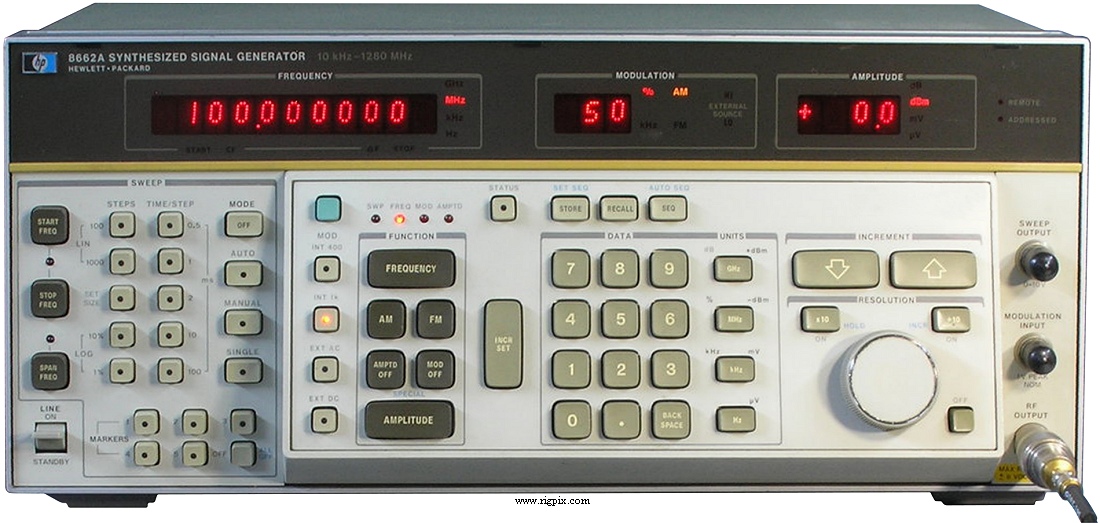 A picture of Hewlett-Packard (Agilent) 8662A